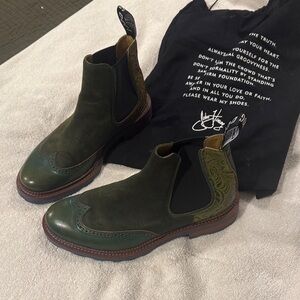 John Fluevog ZEDKIEL Green Leather Chelsea Boots